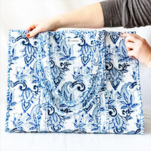 Tote bag